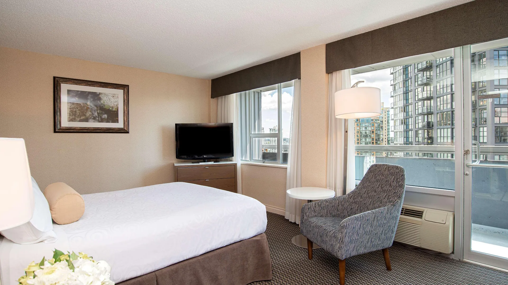 Best Western Premier Chateau Granville Hotel & Suites & Conference Centre Vancouver