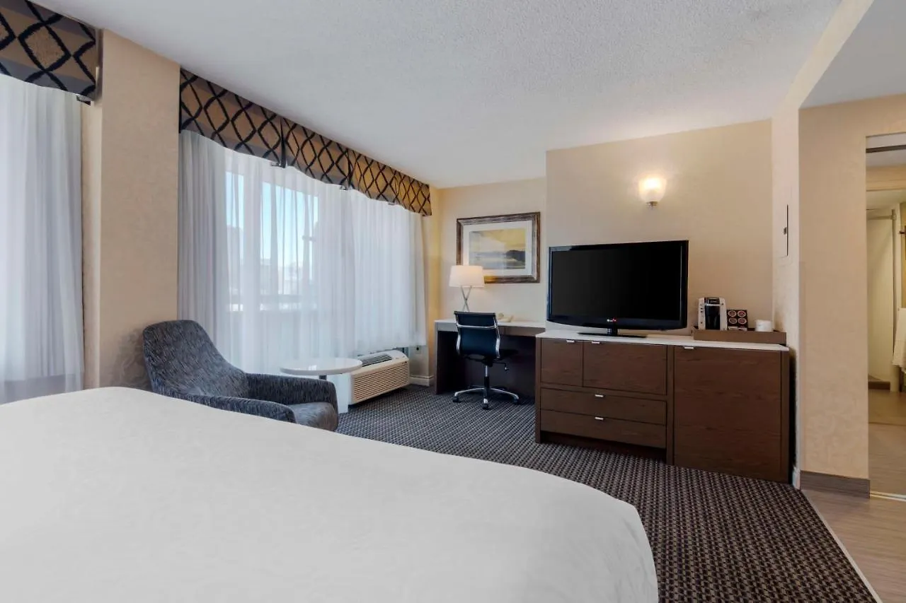 Best Western Premier Chateau Granville Hotel & Suites & Conference Centre Vancouver 4*,  Canada