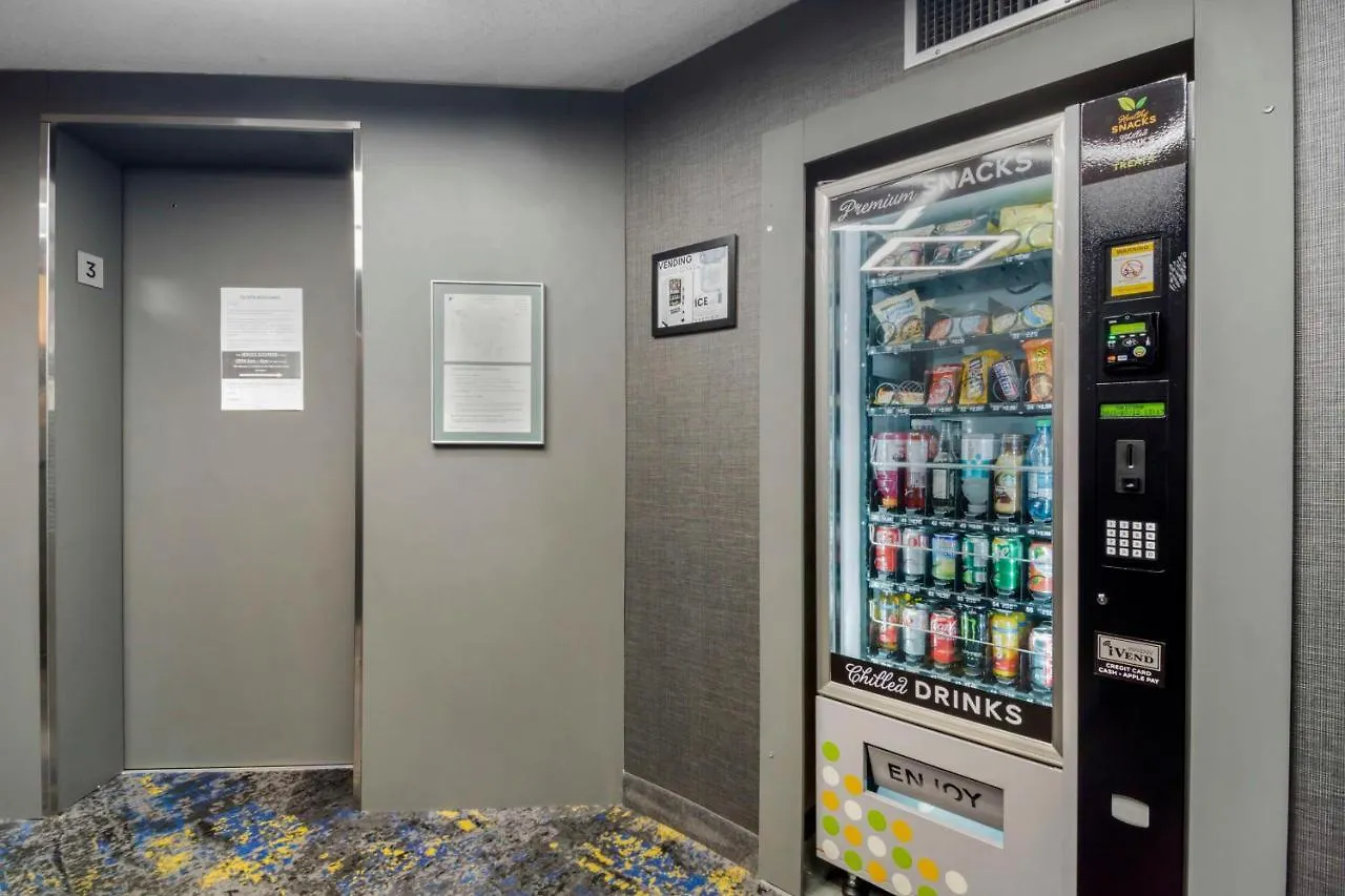 Best Western Premier Chateau Granville Hotel & Suites & Conference Centre Vancouver 4*,