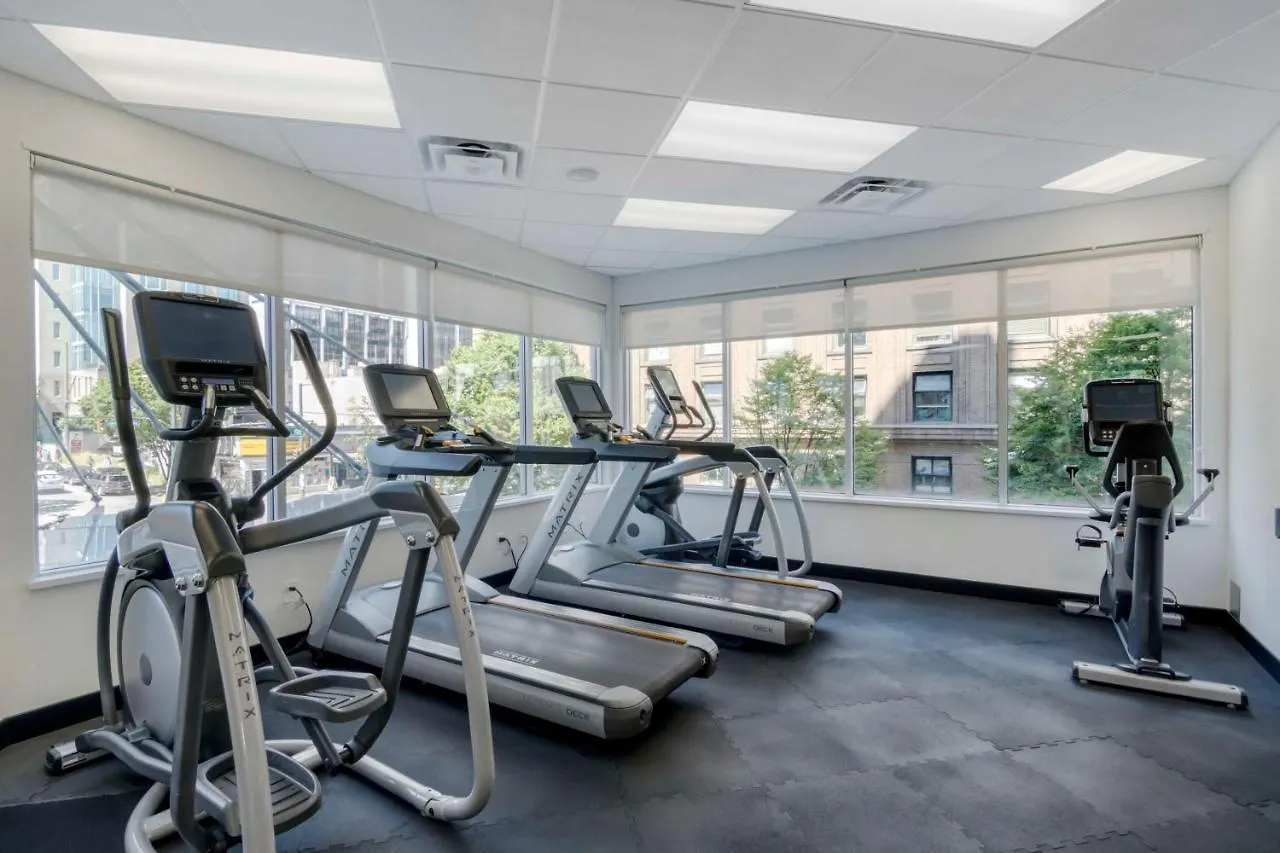Best Western Premier Chateau Granville Hotel & Suites & Conference Centre Vancouver