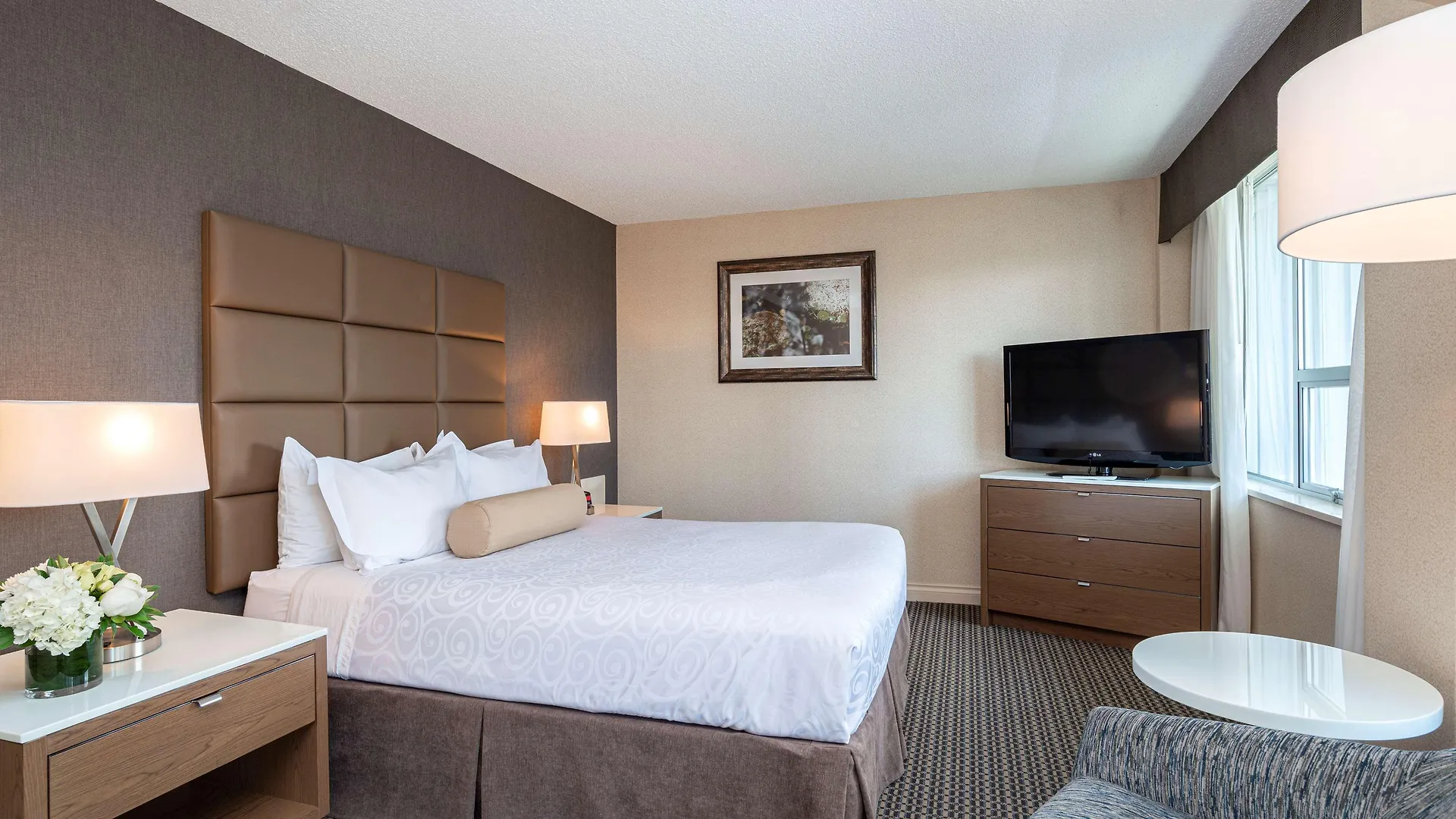 Best Western Premier Chateau Granville Hotel & Suites & Conference Centre Vancouver