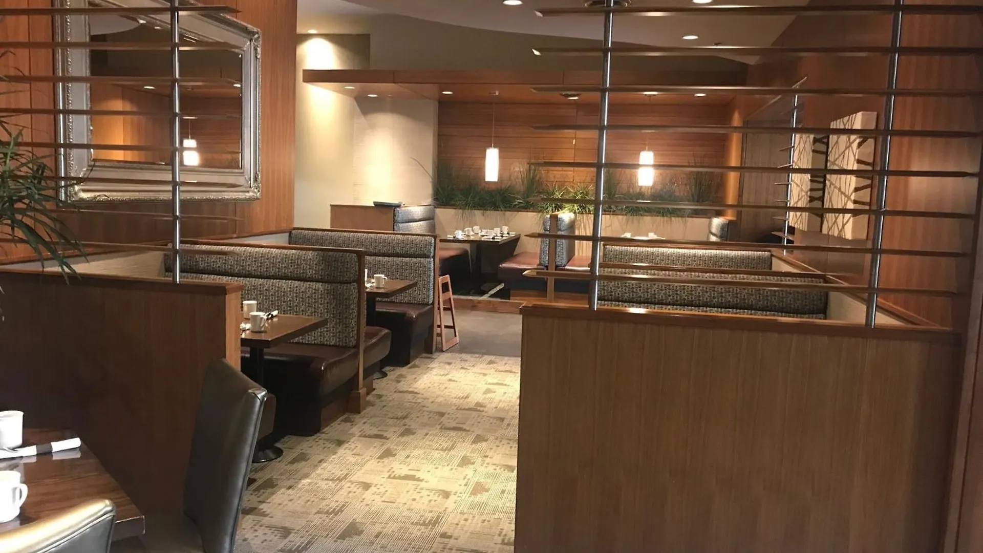 Best Western Premier Chateau Granville Hotel & Suites & Conference Centre Vancouver