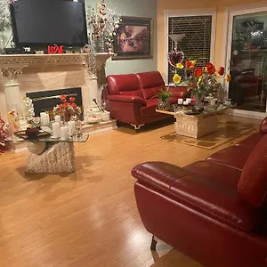Bed and breakfast Diana's Luxury