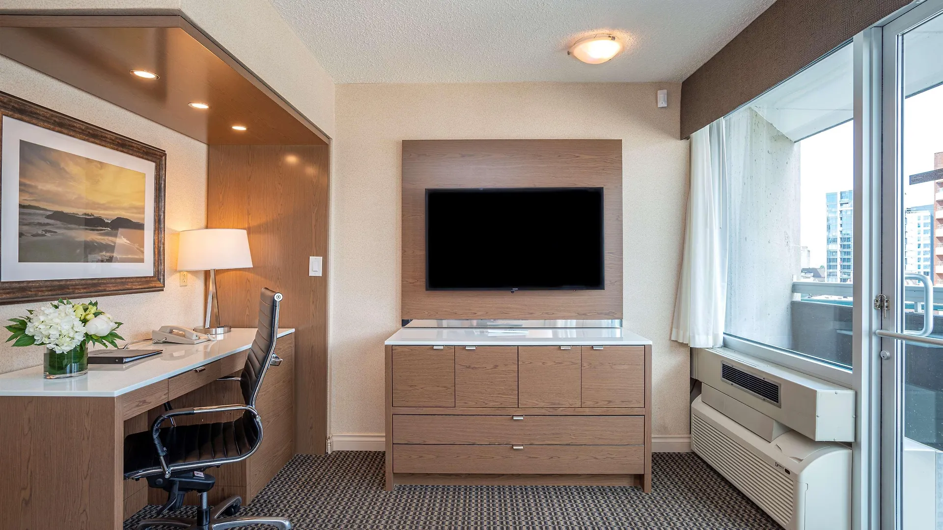 Best Western Premier Chateau Granville Hotel & Suites & Conference Centre Vancouver